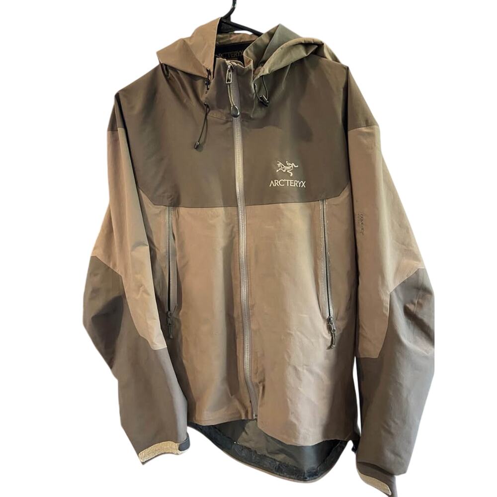 Arcteryx mens beta AR large gray rain jacket